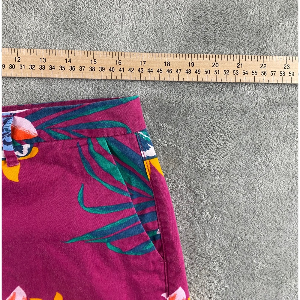 Old Navy Everyday Short Womens 10 Purple Hibiscus Floral Tropical Cotton 1166 - Picture 6 of 11